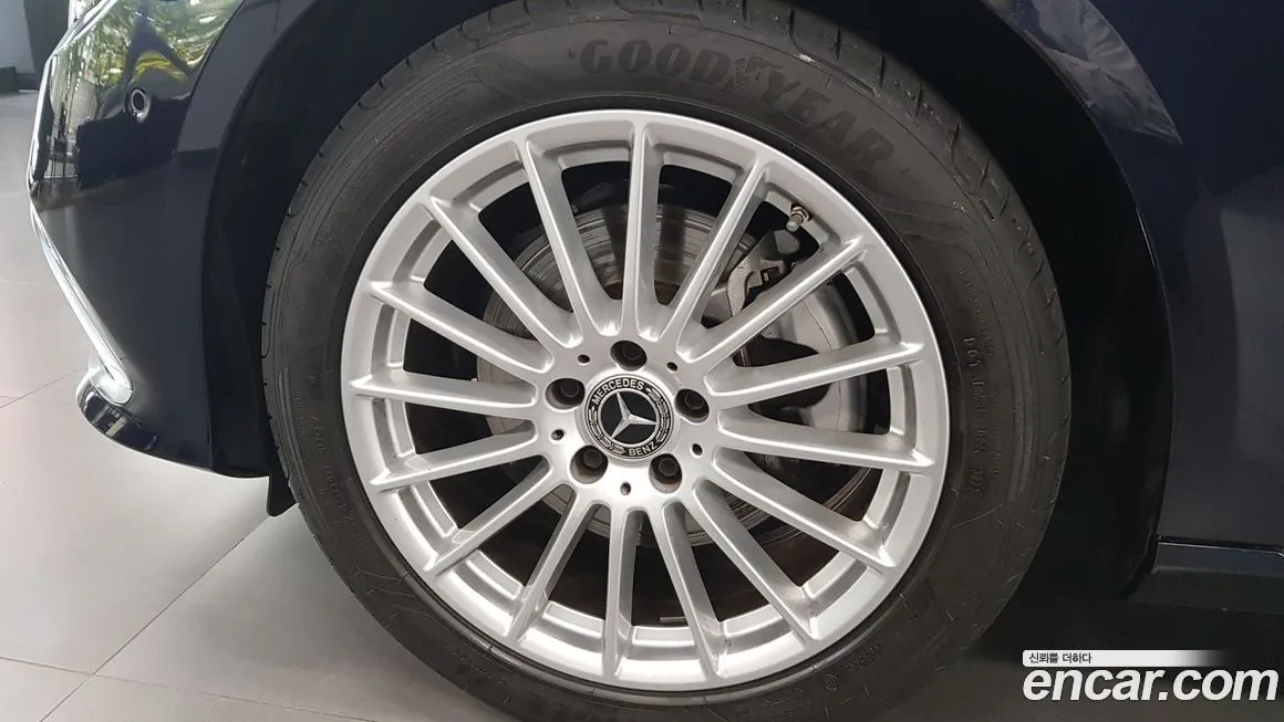 Mercedes-Benz E-Class 2022 из KR, фото 5