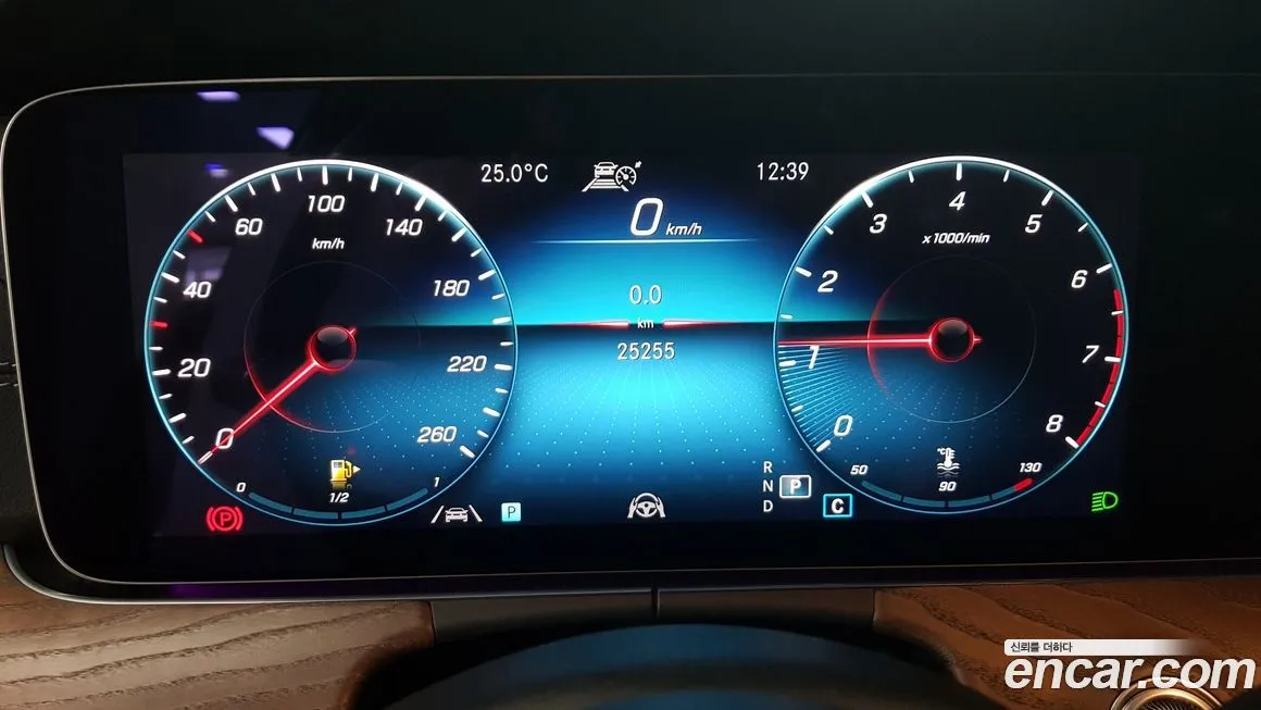 Mercedes-Benz E-Class 2022 из KR, фото 8