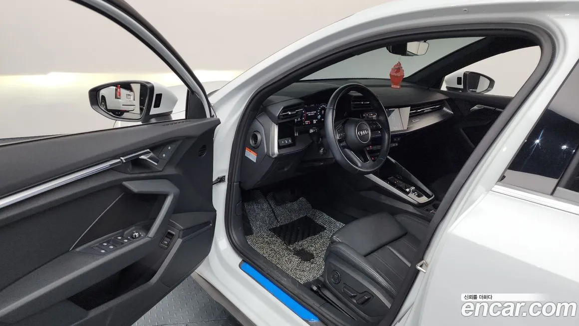 Audi A3 2023 из KR, фото 10