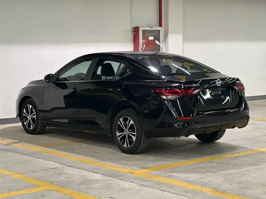 Nissan Sylphy 2023 из CN, фото 4