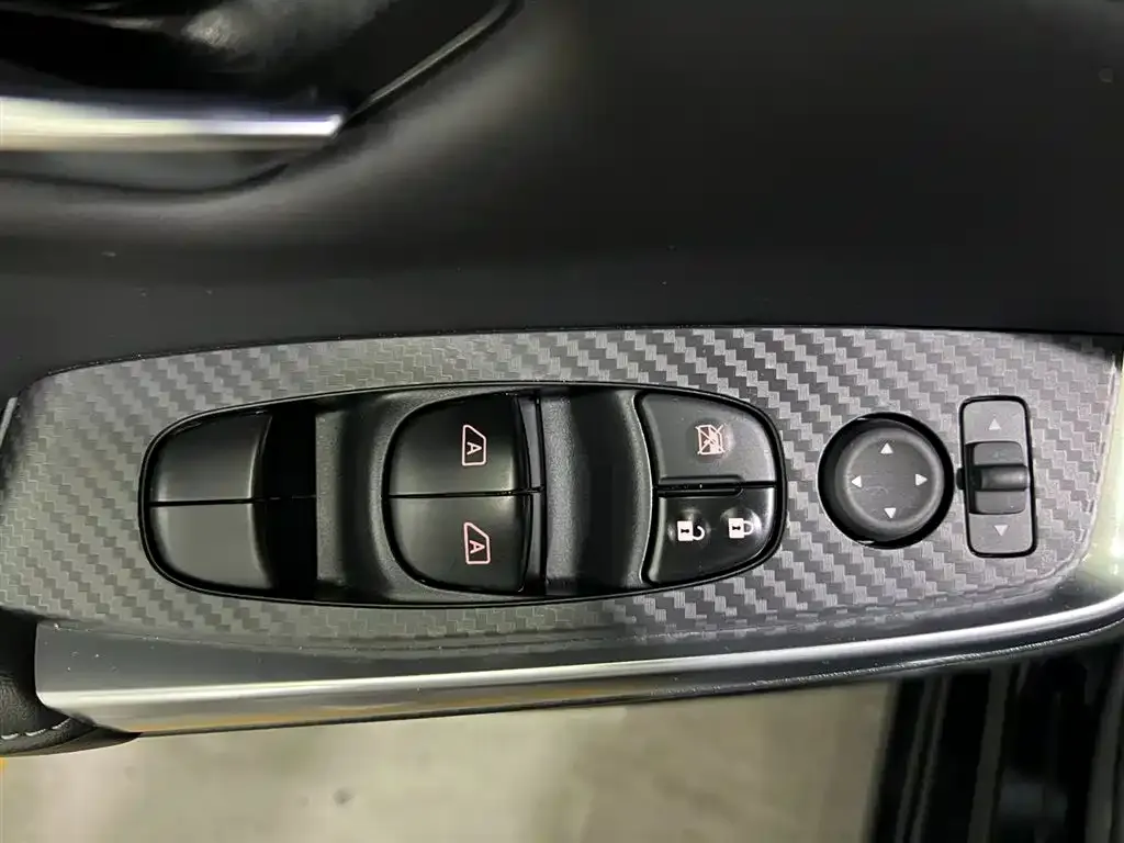 Nissan Sylphy 2023 из CN, фото 9