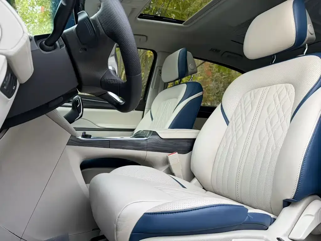 Buick GL8 2022 из CN, фото 8