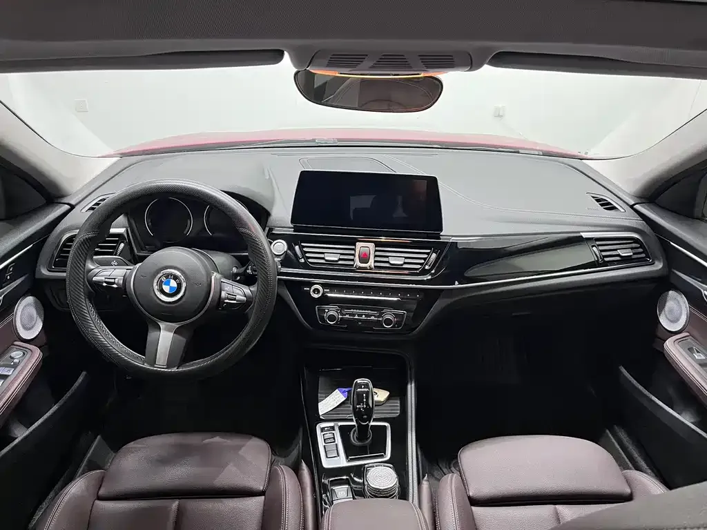 BMW 1 Series 2021 из CN, фото 10