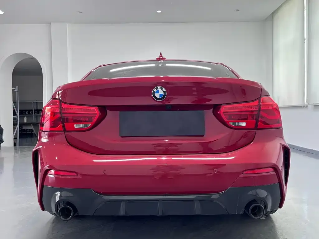 BMW 1 Series 2021 из CN, фото 4