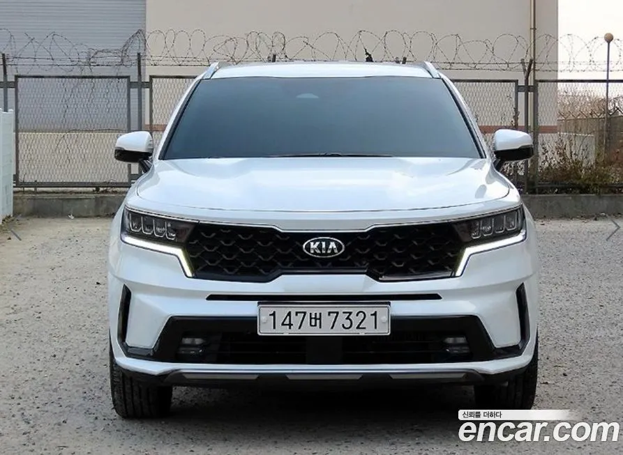 Kia Sorento — фото 3