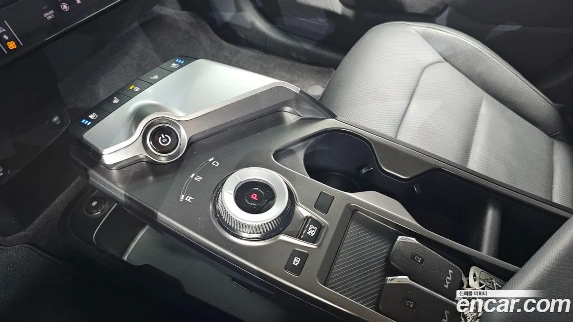 Kia EV6 — фото 9