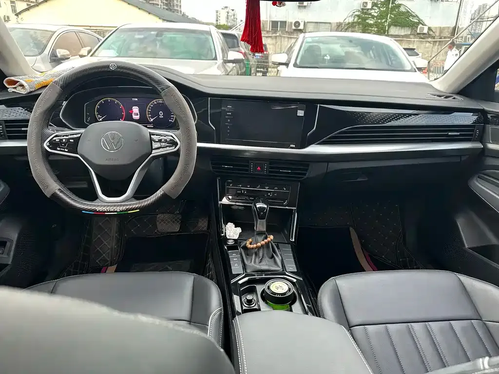 Volkswagen Passat 2022 из CN, фото 9