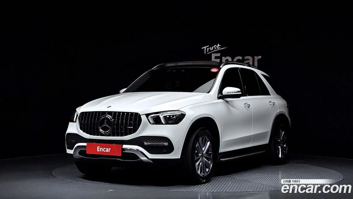 Mercedes-Benz GLE-Class — фото 1