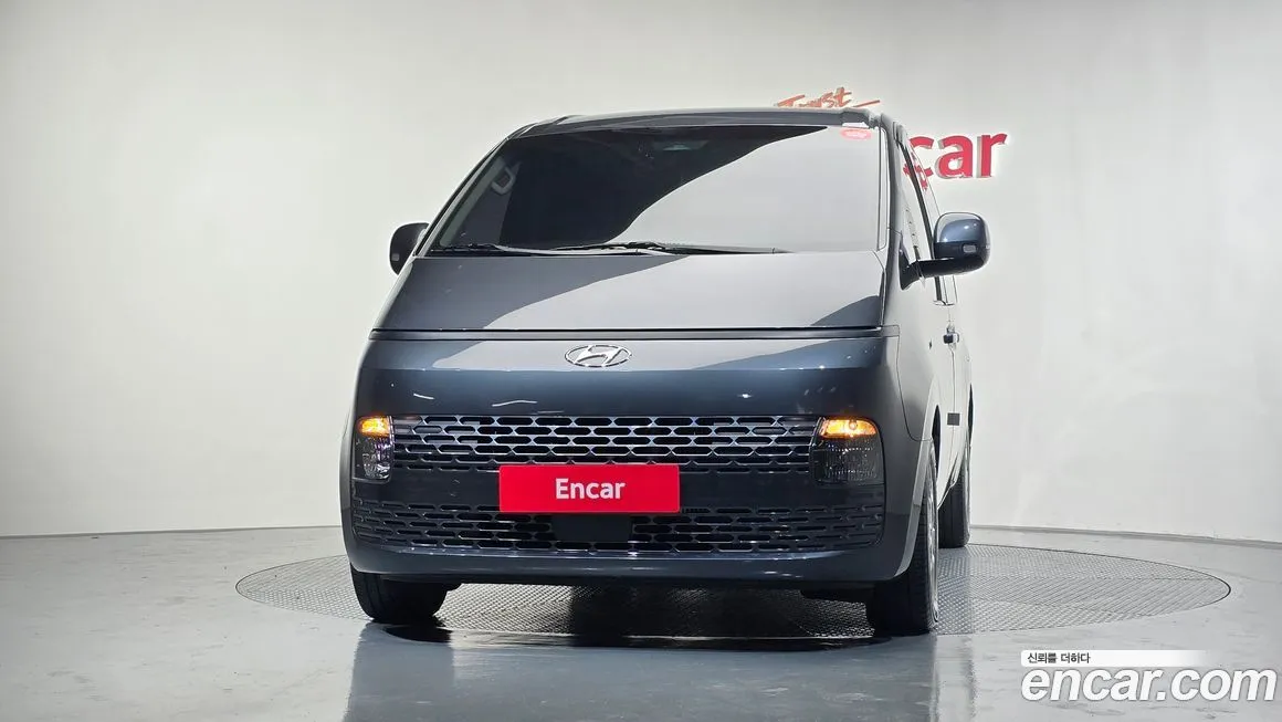 Hyundai Staria — фото 3