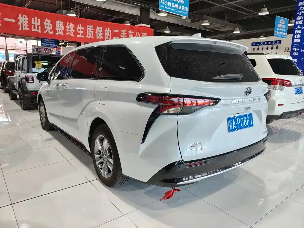 Toyota Sienna 2025 из CN, фото 7