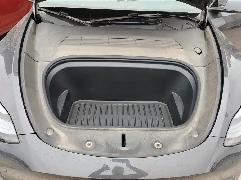 Tesla Model Y 2024 из CN, фото 10