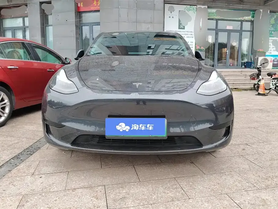 Tesla Model Y 2024 из CN, фото 2