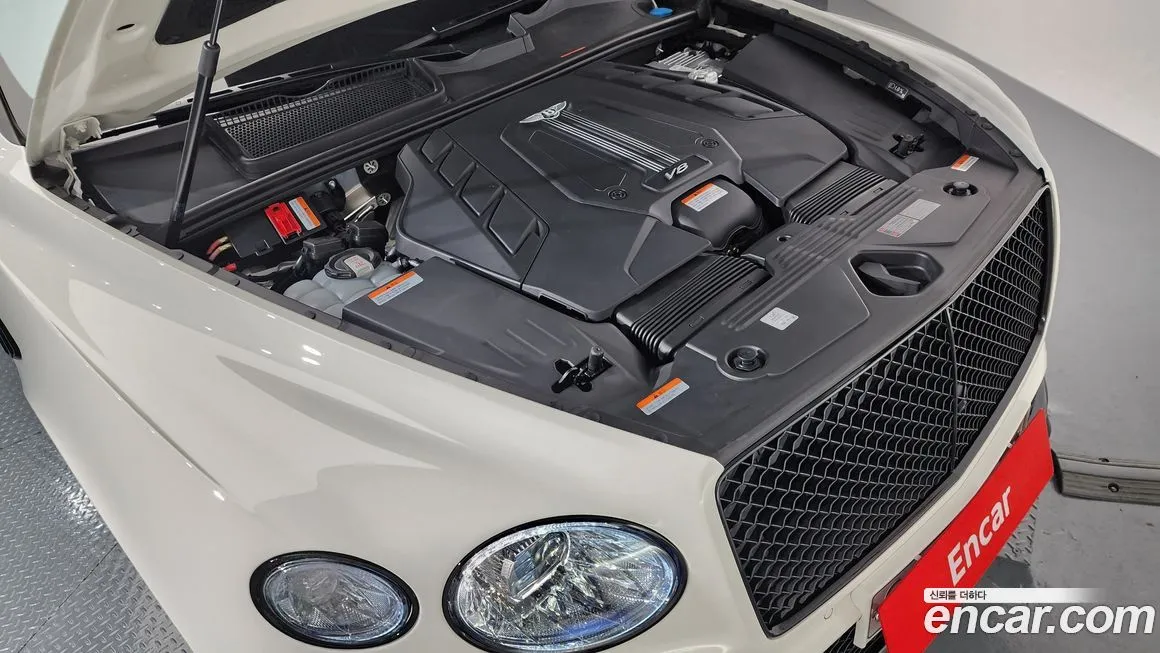Bentley Bentayga 2023 из KR, фото 6