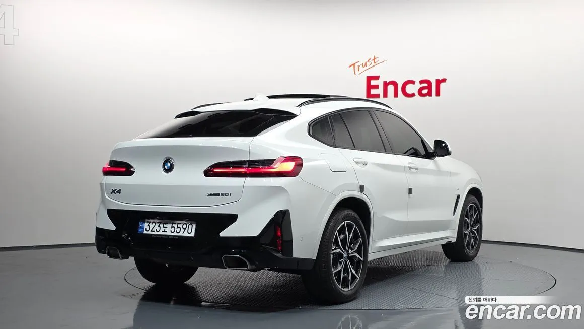 BMW X4 2023 из KR, фото 2