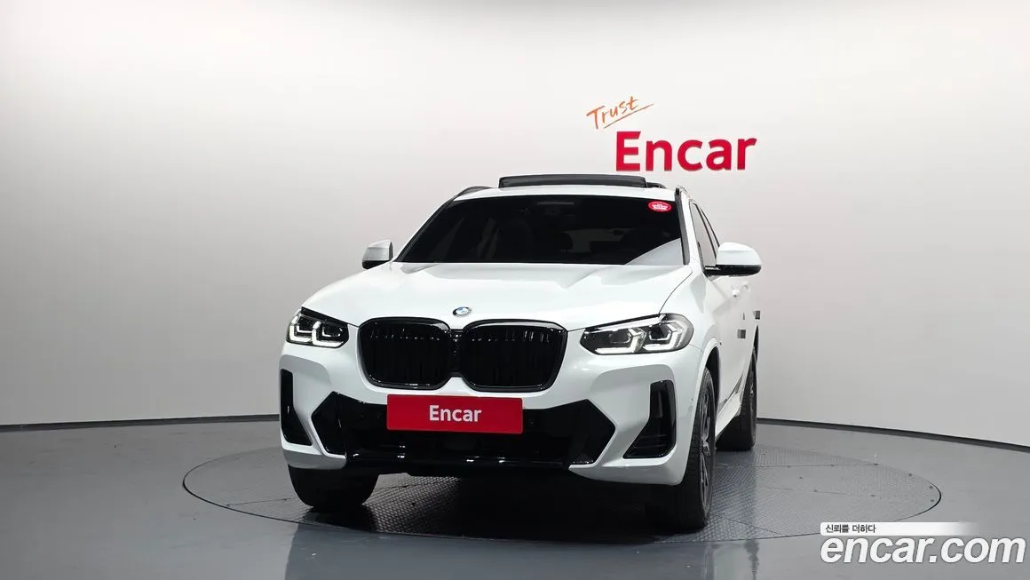 BMW X4 2023 из KR, фото 3