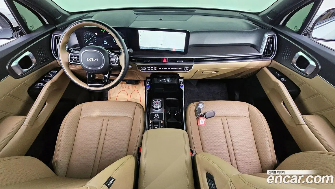 Kia Sorento — фото 7