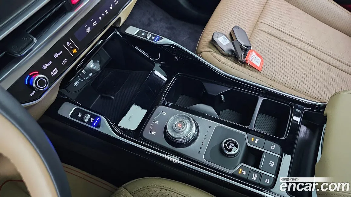 Kia Sorento — фото 9