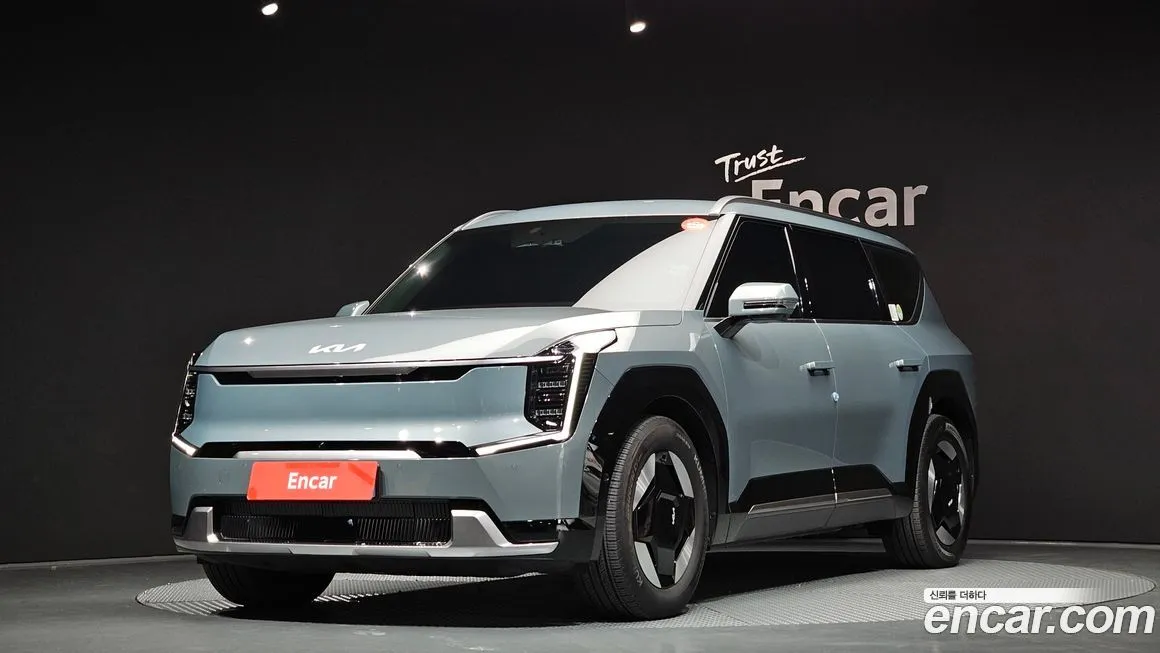 Kia EV9 2024 из KR, фото 1