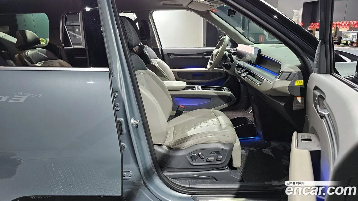 Kia EV9 2024 из KR, фото 10