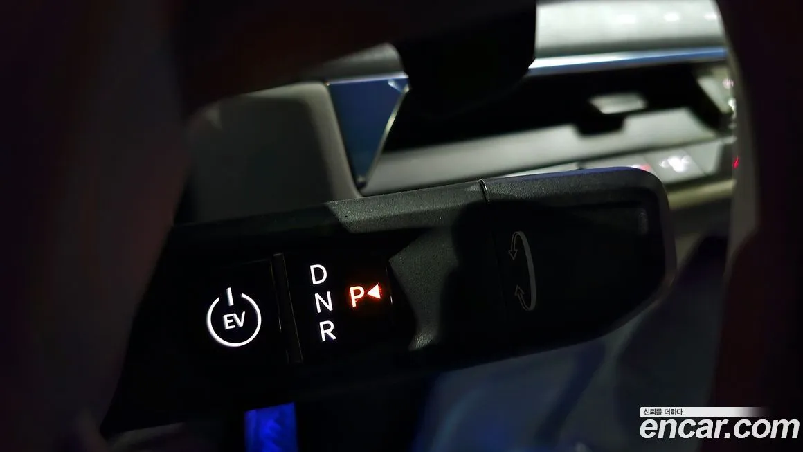 Kia EV9 2024 из KR, фото 9