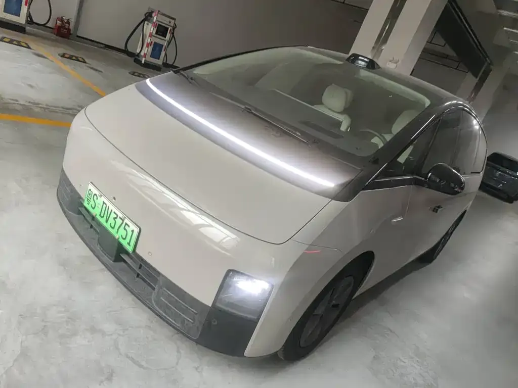 Li Auto MEGA 2024 из CN, фото 1