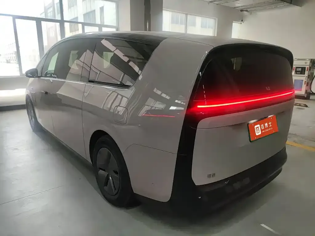 Li Auto MEGA 2024 из CN, фото 5