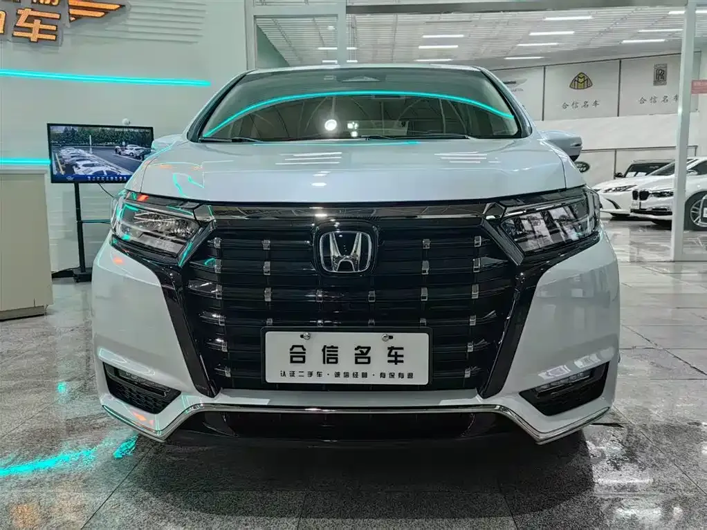 Honda Elysion — фото 2