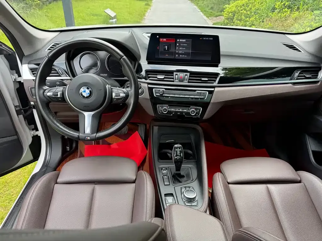 BMW X1 2022 из CN, фото 8