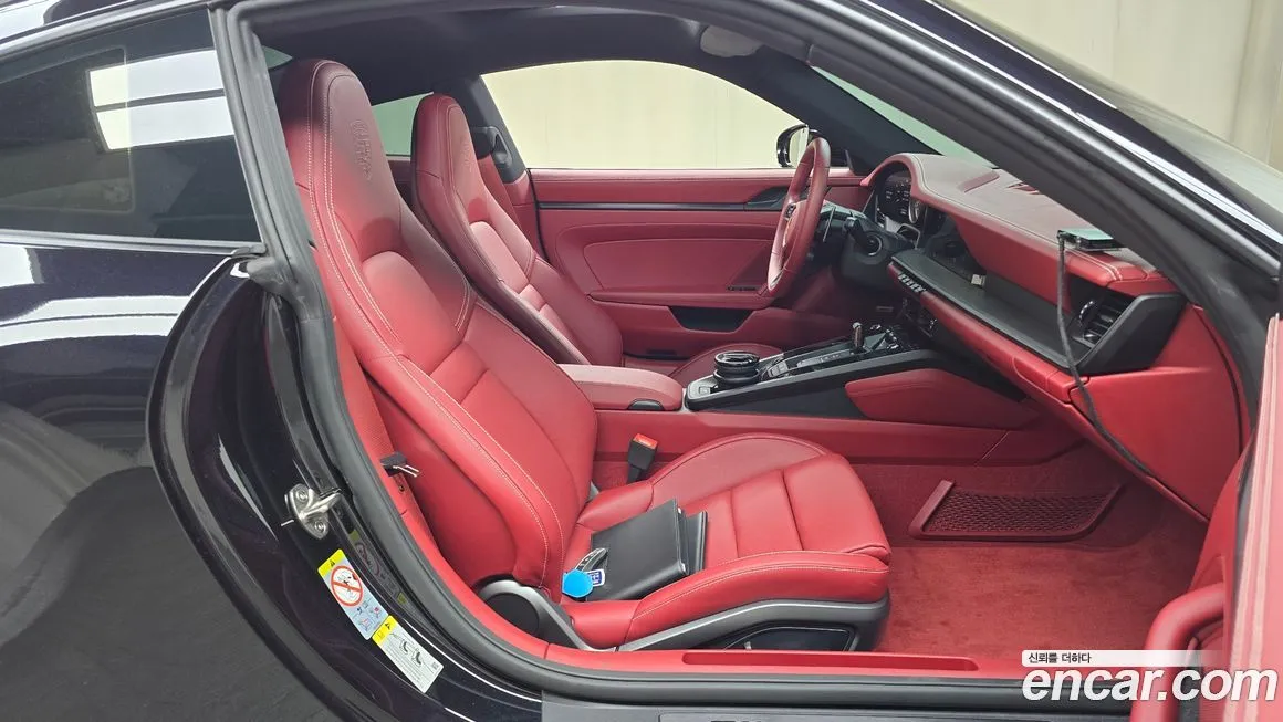 Porsche 911 2024 из KR, фото 10