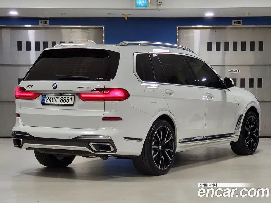 BMW X7 2021 из KR, фото 2