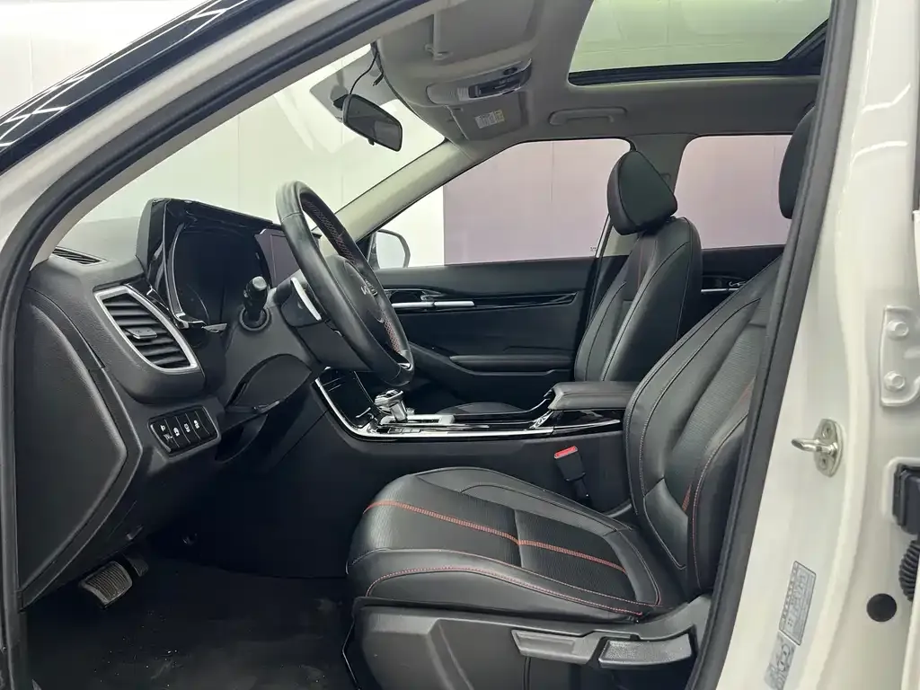 Kia KX3 2022 из CN, фото 4