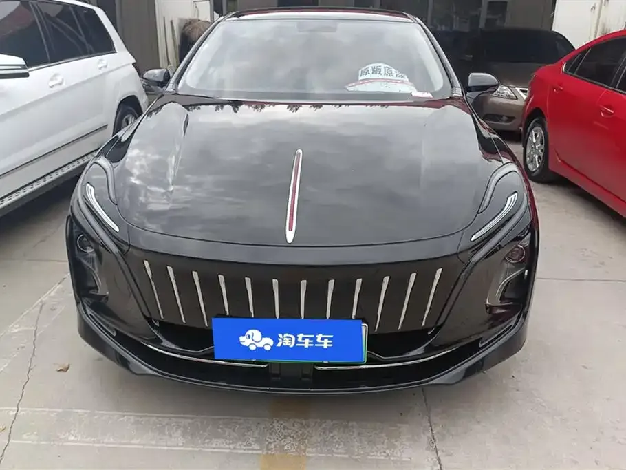 Hongqi E-QM5 2024 из CN, фото 2