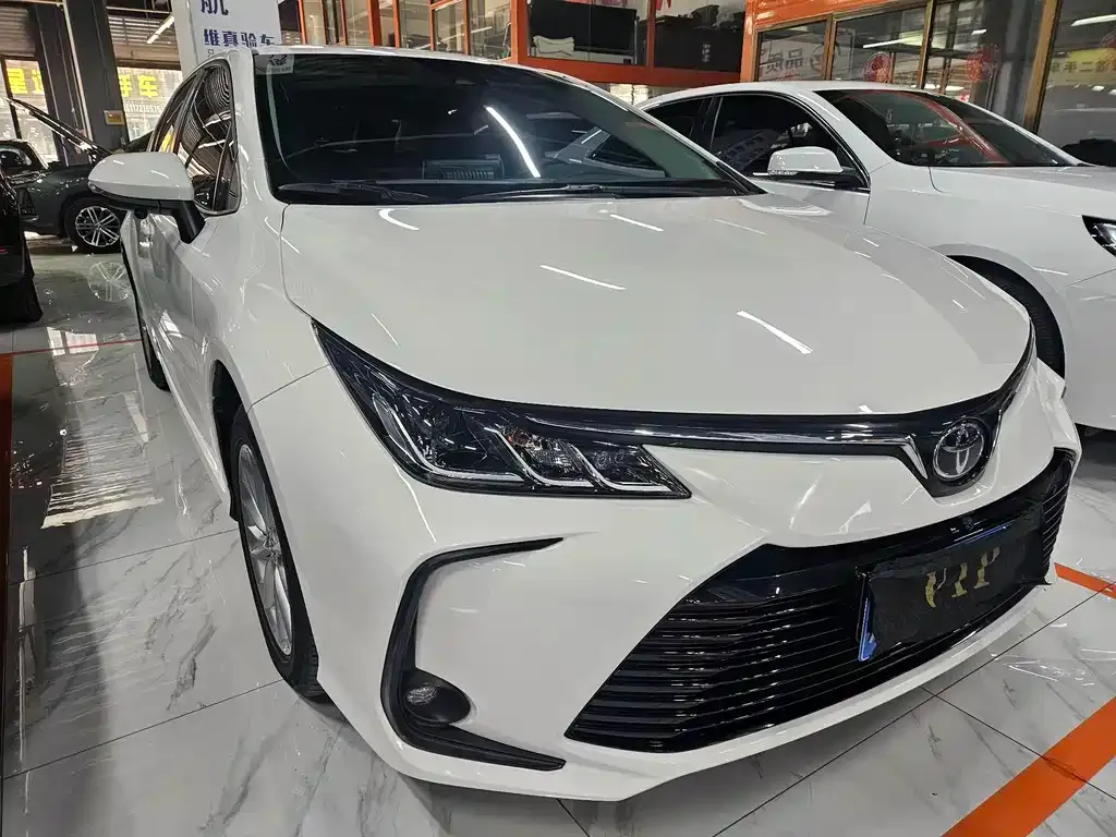 Toyota Corolla 2022 из CN, фото 3
