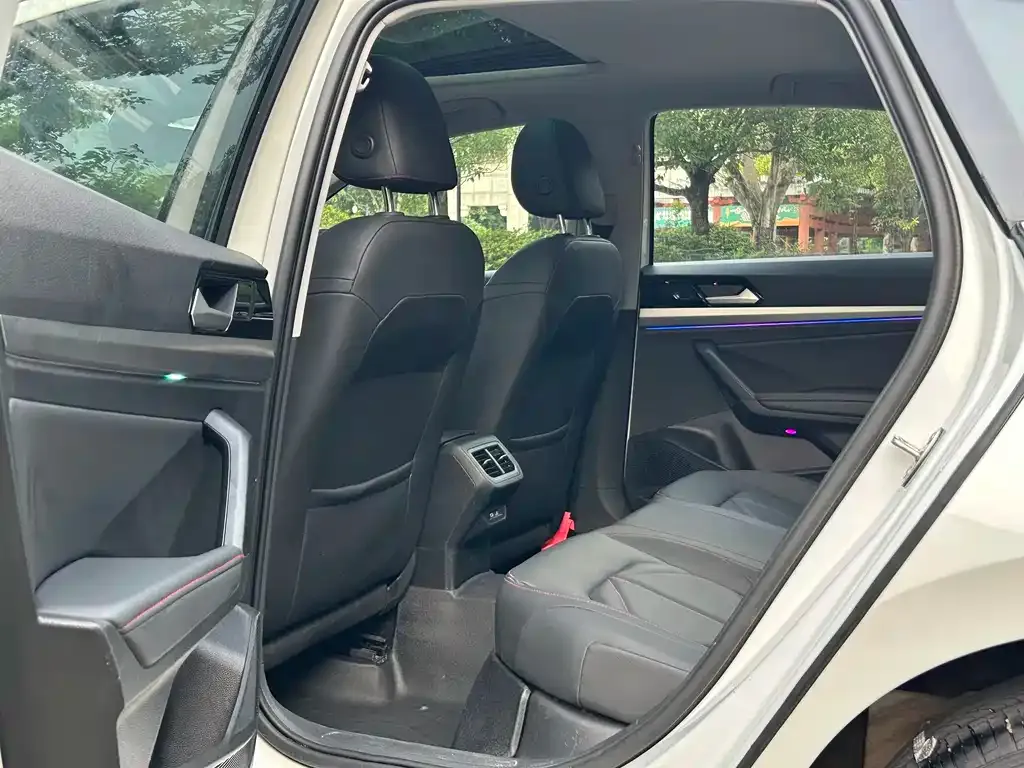 Volkswagen Lavida 2024 из CN, фото 7