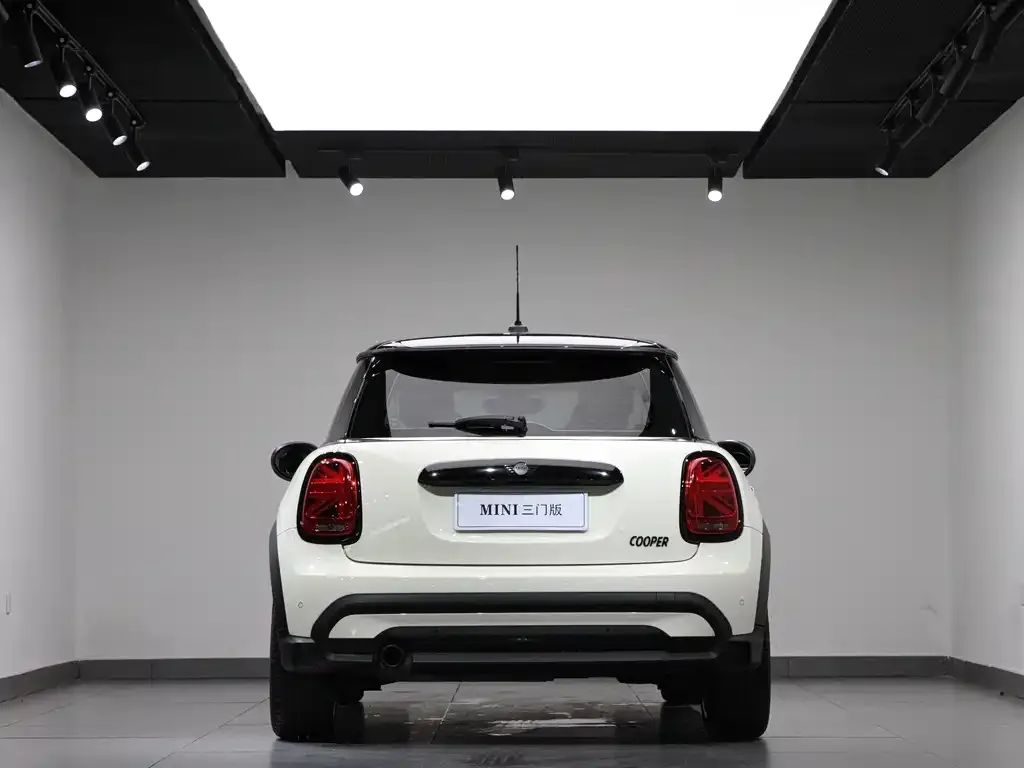 MINI Cooper (3-door) 2022 из CN, фото 4