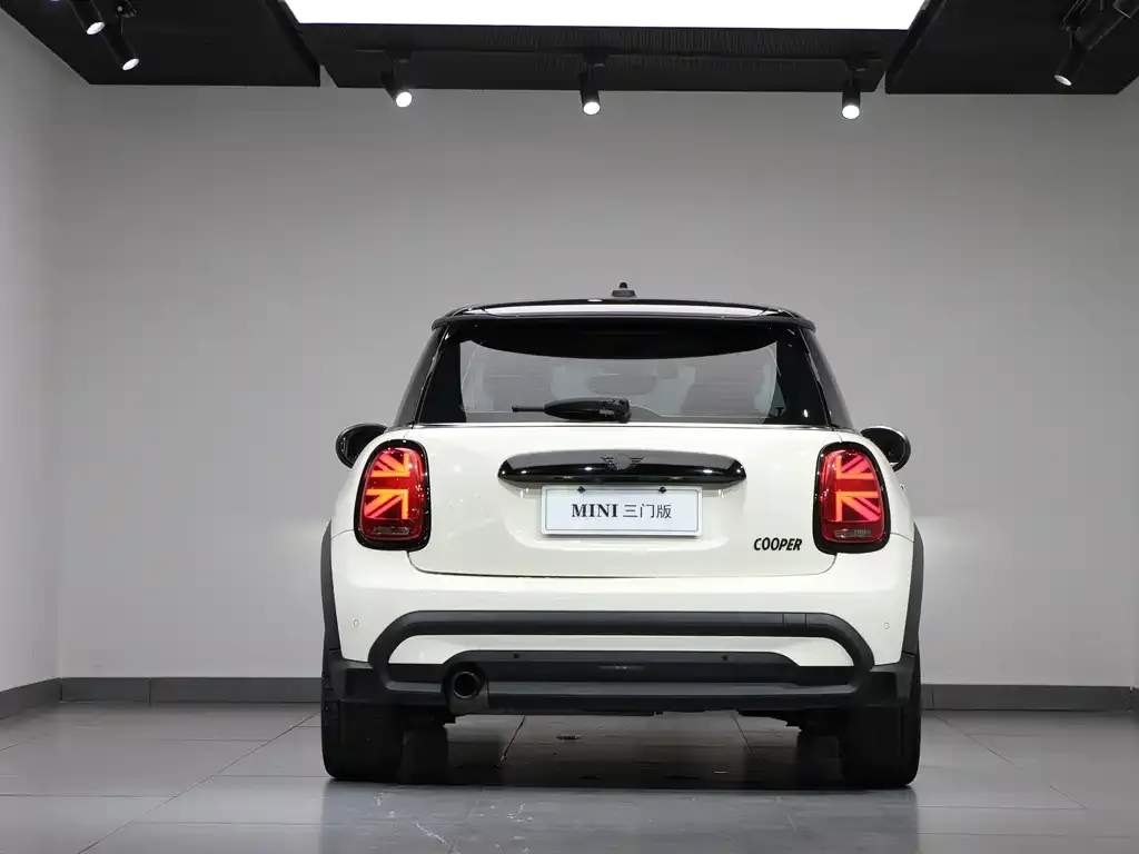 MINI Cooper (3-door) 2022 из CN, фото 9