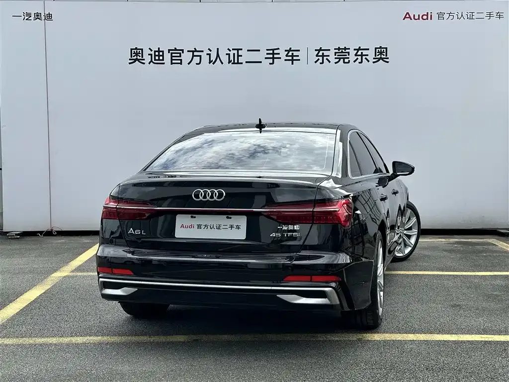 Audi A6L 2024 из CN, фото 4