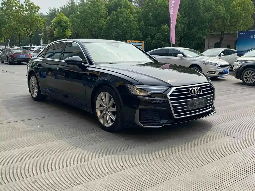 Audi A6L 2021 из CN, фото 2