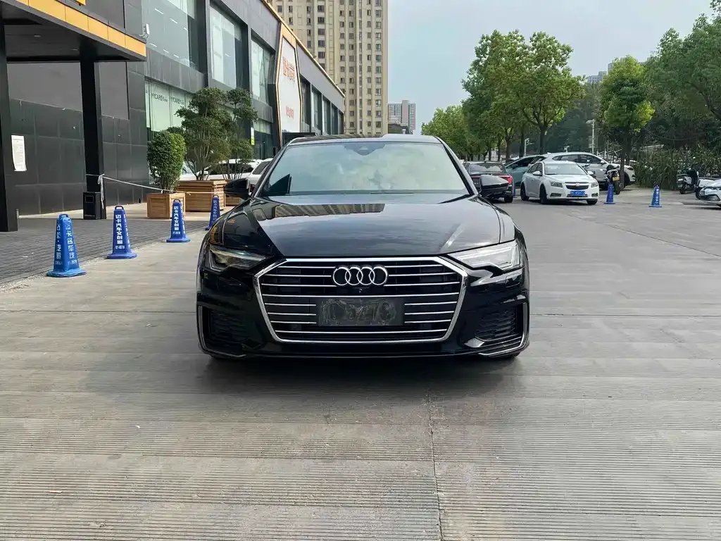 Audi A6L 2021 из CN, фото 3