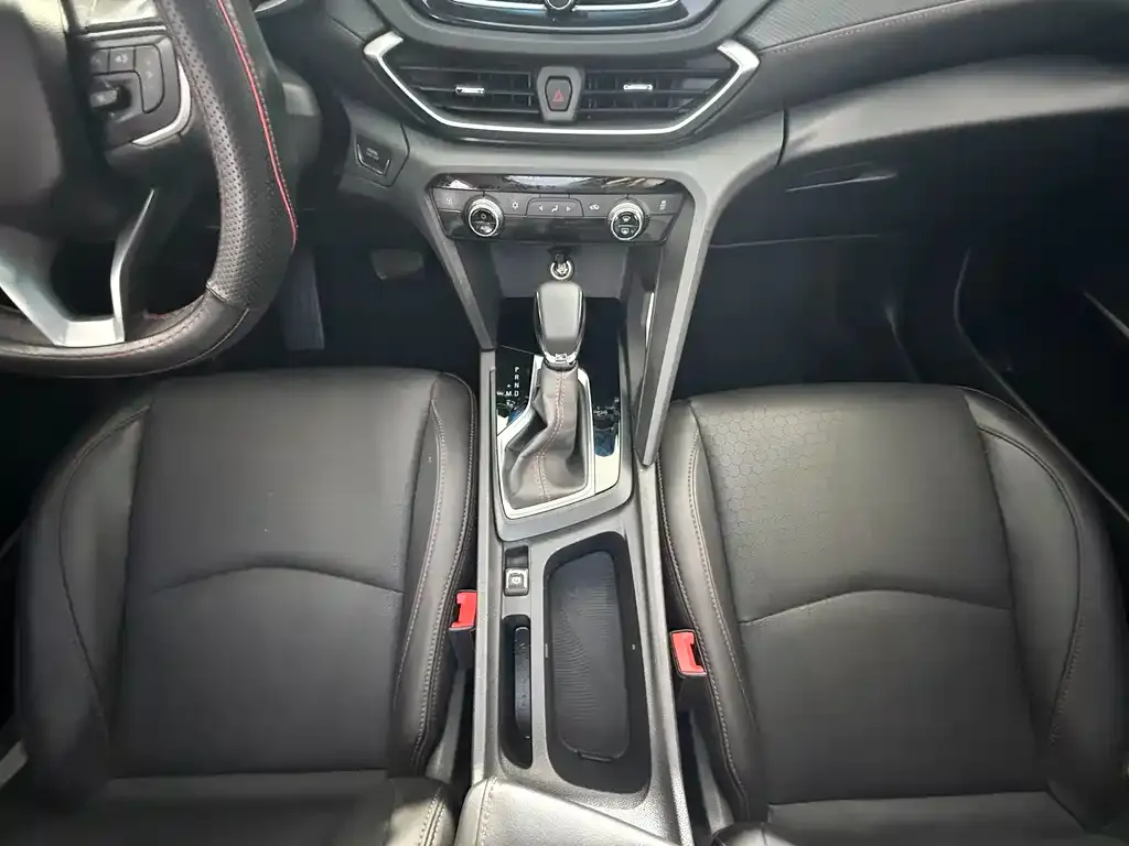 Chevrolet Volando 2022 из CN, фото 10