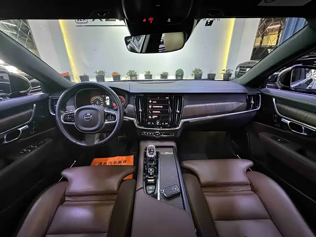 Volvo S90 2021 из CN, фото 9
