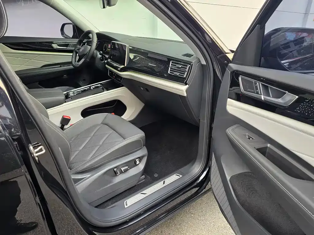 Volkswagen Teramont 2024 из CN, фото 6
