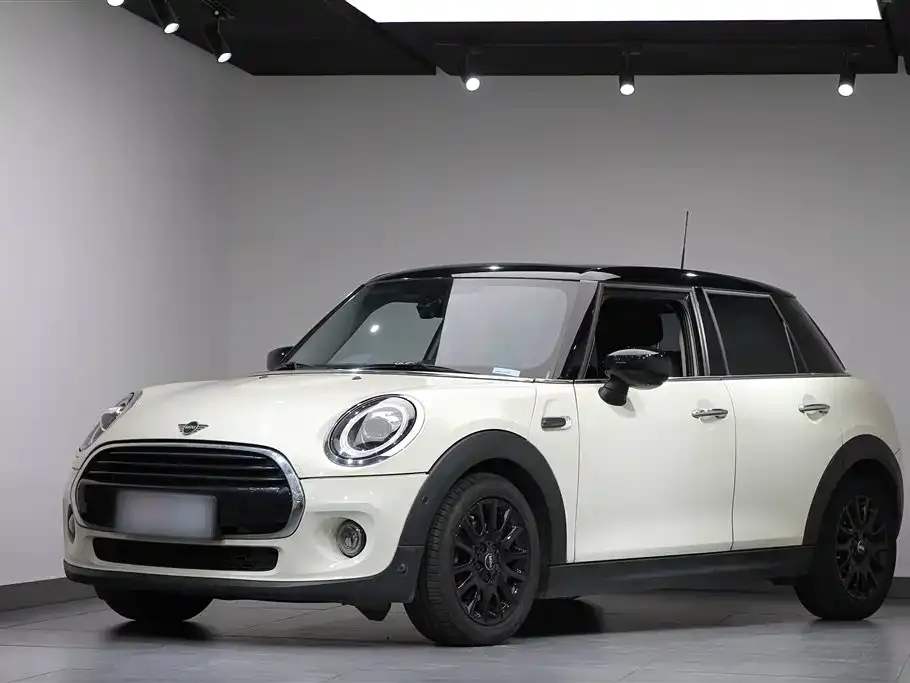 MINI Cooper (3-door) 2021 из CN, фото 1