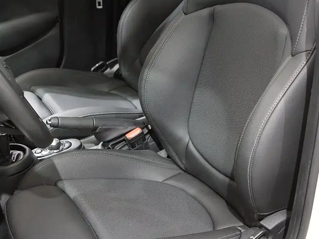 MINI Cooper (3-door) 2021 из CN, фото 5