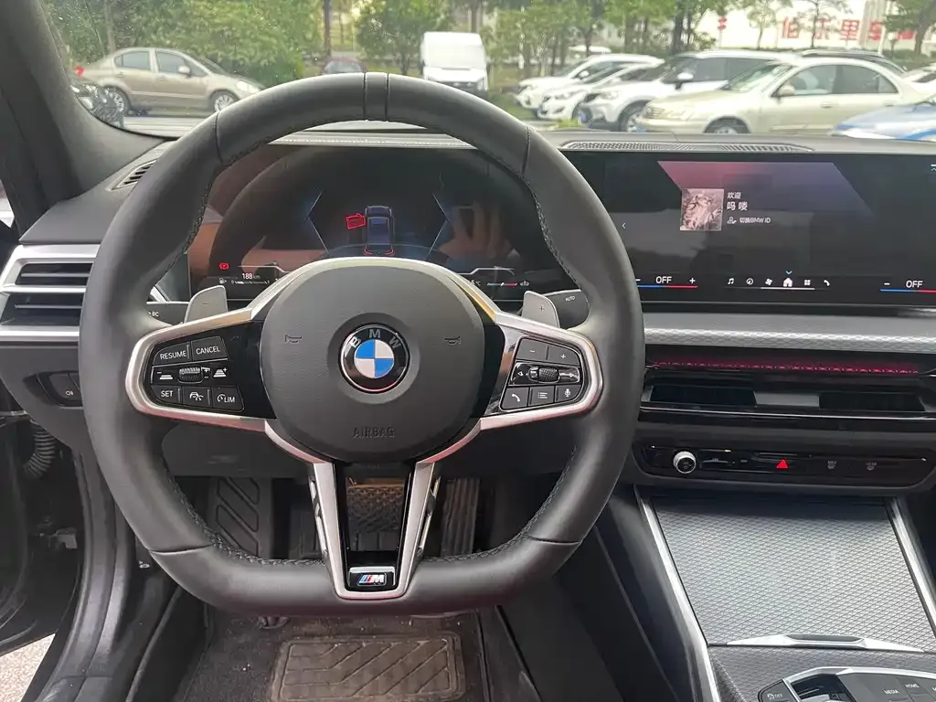 BMW 3 Series 2024 из CN, фото 9