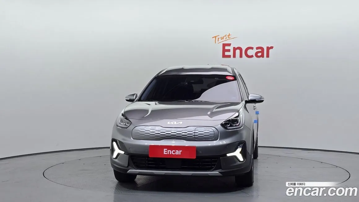 Kia Niro — фото 3