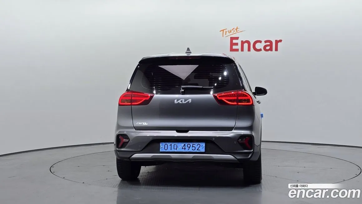 Kia Niro — фото 4