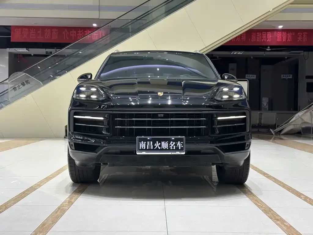 Porsche Cayenne 2024 из CN, фото 2