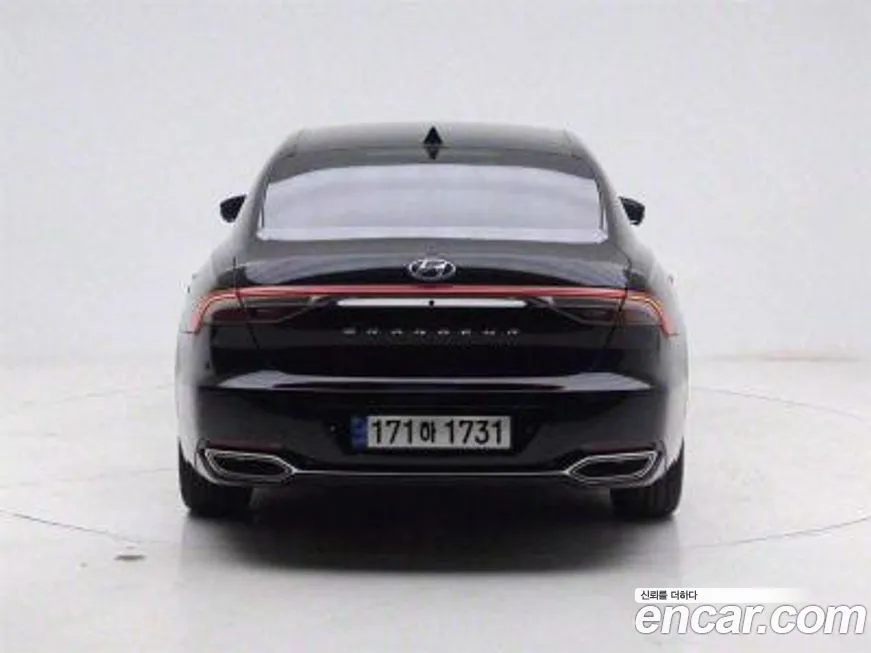 Hyundai Grandeur 2022 из KR, фото 5