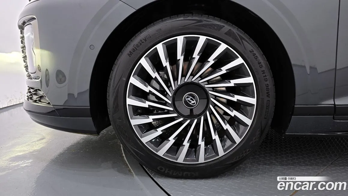 Hyundai Grandeur 2023 из KR, фото 5